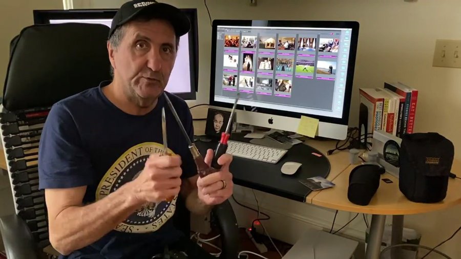 Pete Souza Reveals Favorite Photography Equipment on Instagram